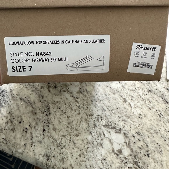 Madewell Sidewalk Low-Top Sneakers in Spotted Calf Hair Sz 7 - Picture 6 of 12